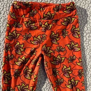 LuLaRoe Orange Leaf Pattern Leggings